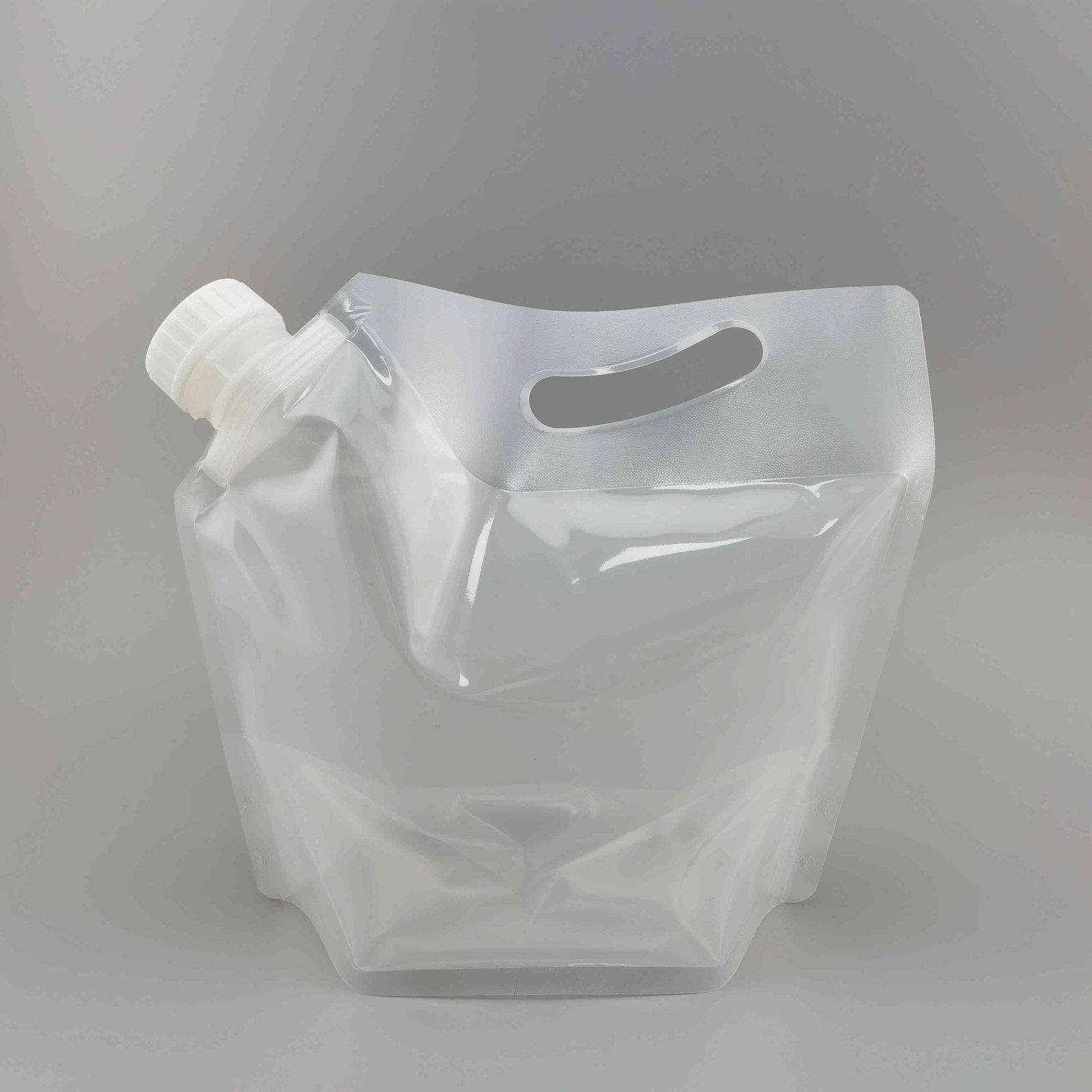 5L透明复合材质通用液体水包装自立吸嘴袋口径大小可定制手提旋盖软包装袋