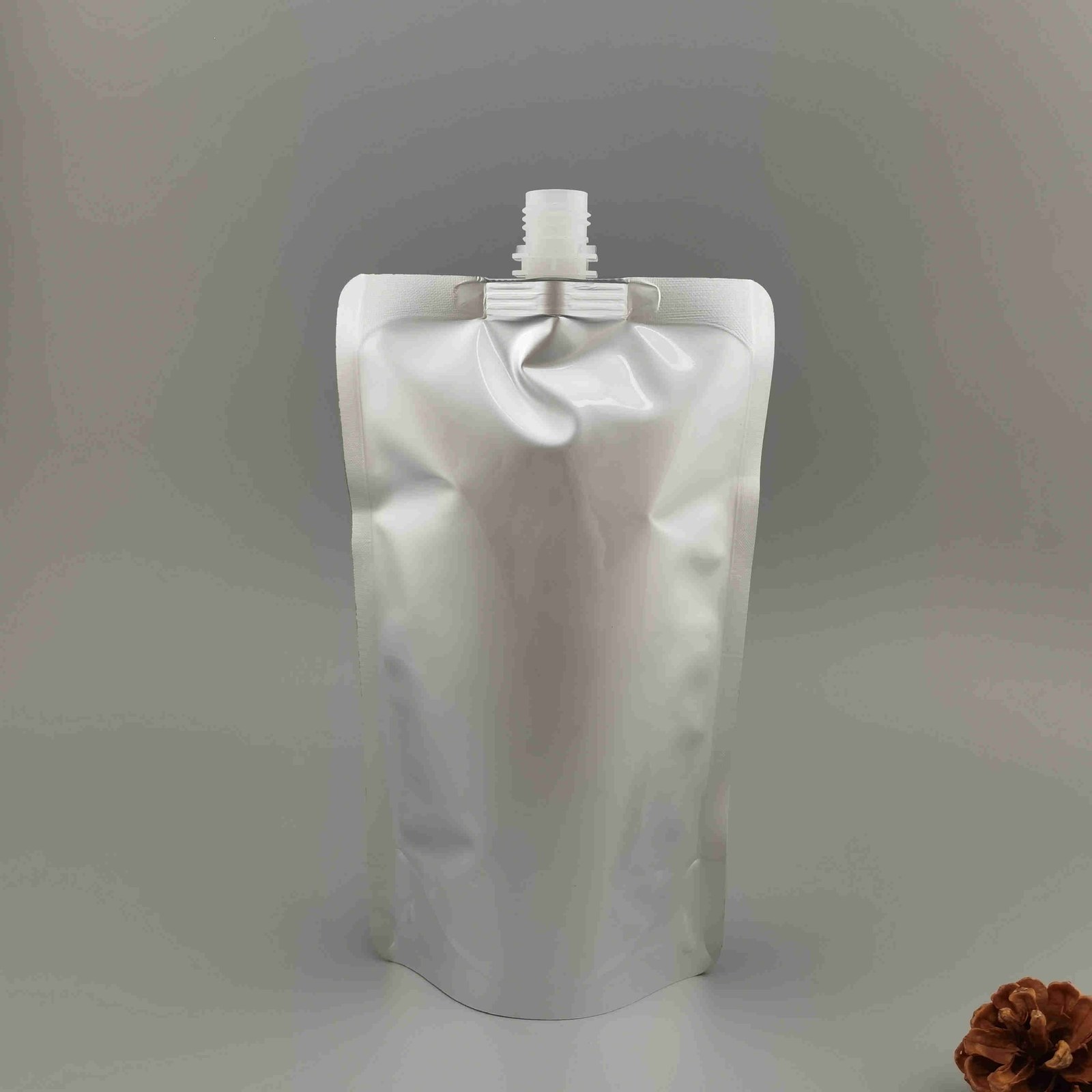 Custom Foil Stand-up Spout Pouch 1–1000 ml, Portable for Liquid Food
