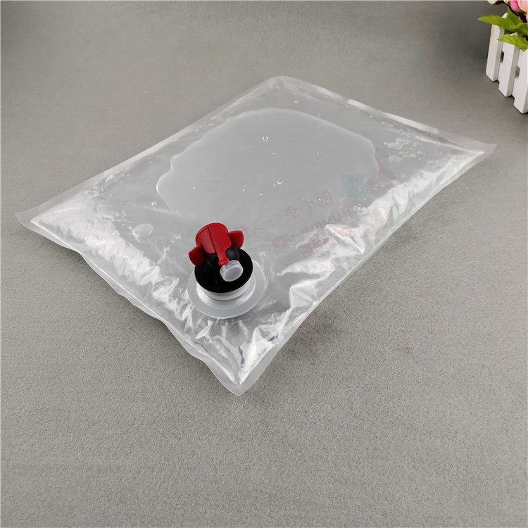 Butterfly Valve Bag-in-Box for Sterile Mineral Water and Liquid Food Filling